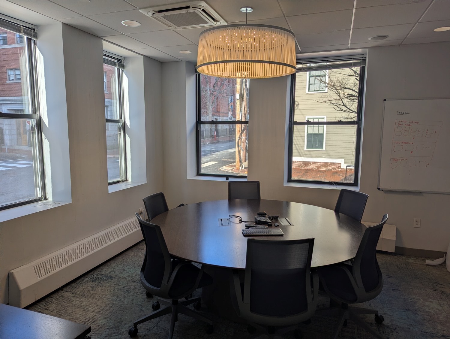 24 Thorndike St, Cambridge, MA à louer Photo intérieure– Image 1 sur 15