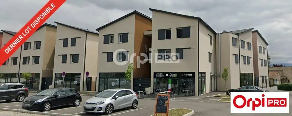 Local commercial dans Romans-sur-Isère à louer - Photo de l’immeuble – Image 2 sur 6