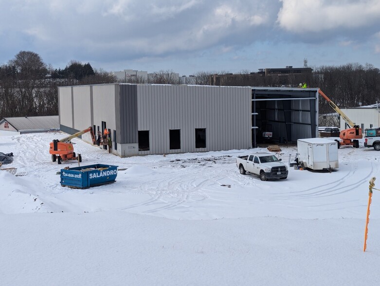 2224 Boyd Rd, Export, PA à louer - Photo de l’immeuble – Image 1 sur 11