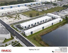 6175 NW 102nd Ave, Doral, FL - VUE AÉRIENNE  vue de carte