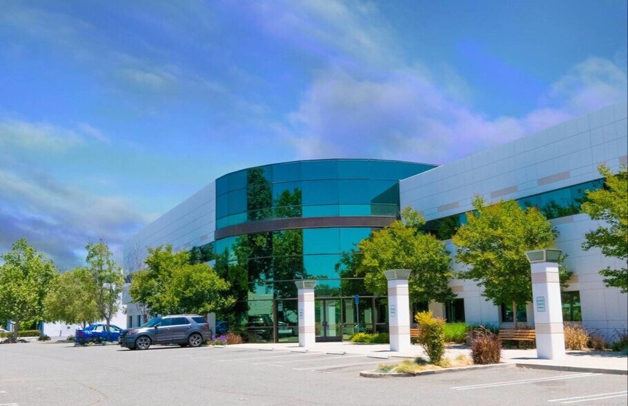 25000 Avenue Stanford, Valencia, CA à louer - Photo de l’immeuble – Image 1 sur 6
