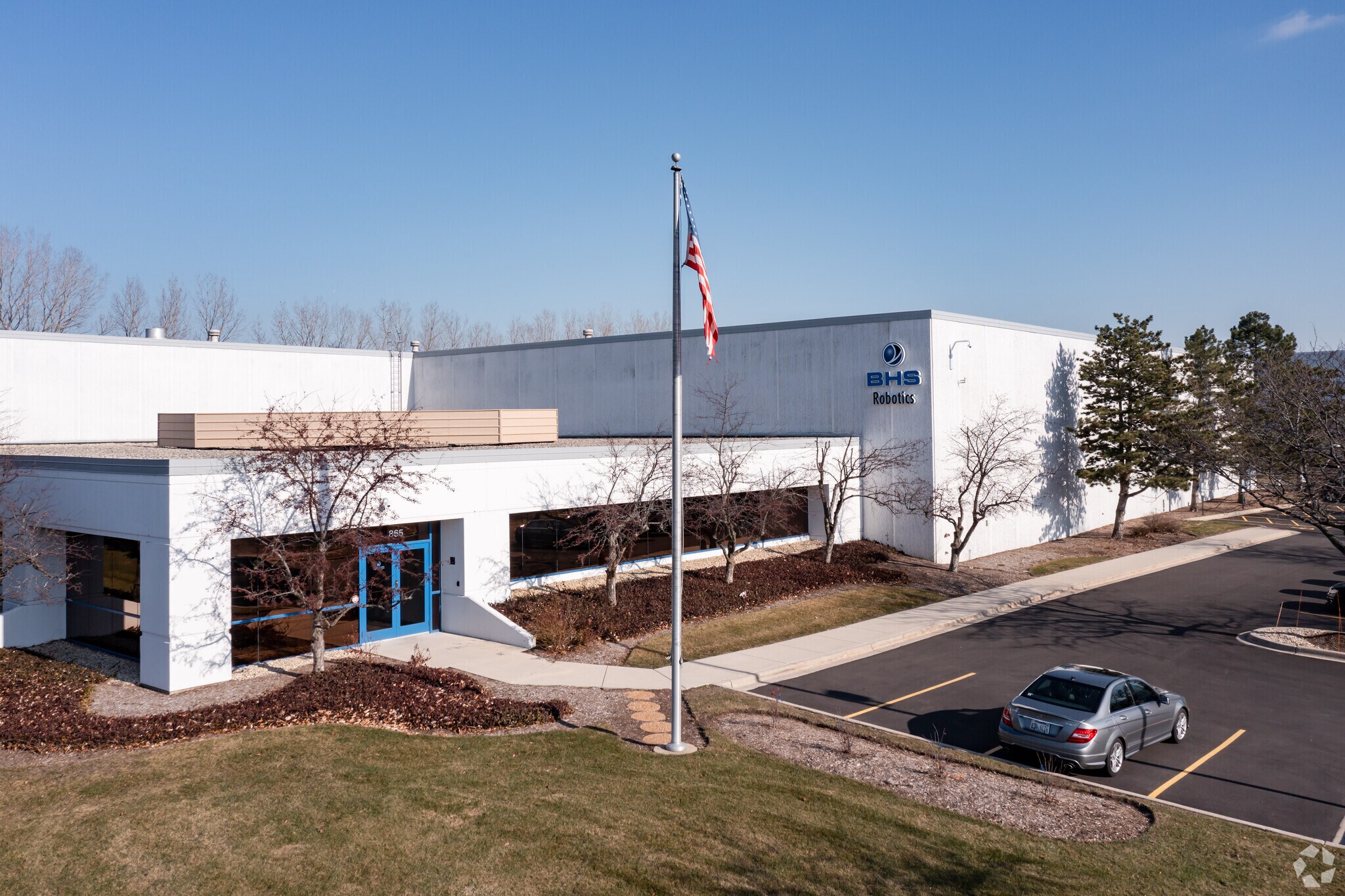 865 Muirfield Dr, Hanover Park, IL à louer Photo principale– Image 1 sur 6