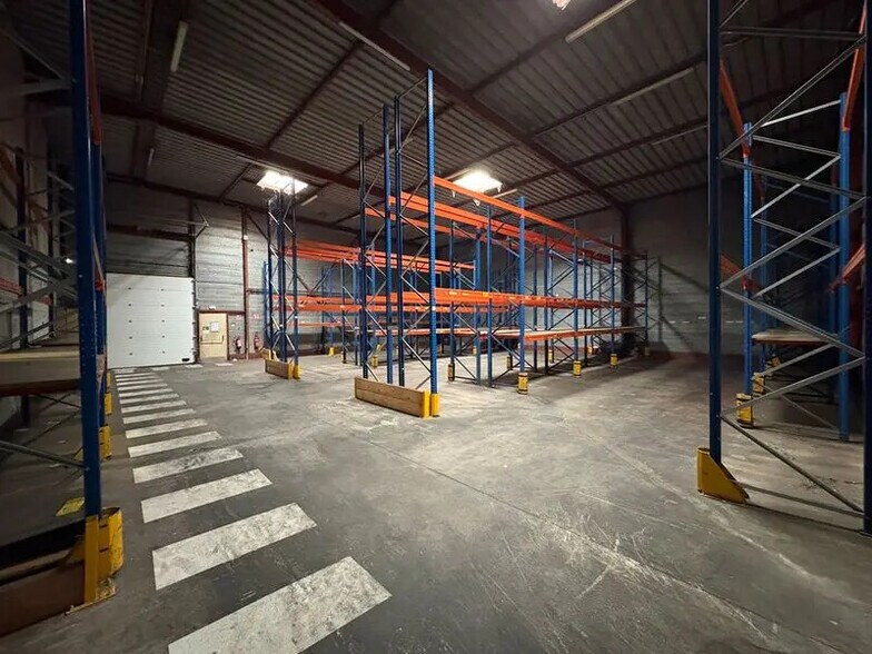 Bureau dans Agnetz à louer - Photo intérieure – Image 2 sur 7