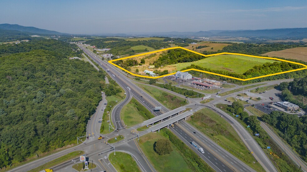 2484 E Lee Hwy, Wytheville, VA à vendre - Photo de l’immeuble – Image 2 sur 27