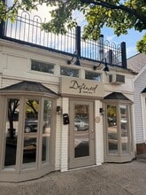 2182-2184 Wealthy St SE, Grand Rapids, MI à louer Photo intérieure– Image 1 sur 22