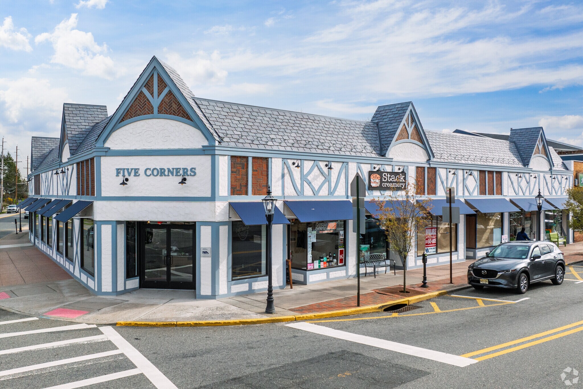 269-299 Westwood Ave, Westwood, NJ à louer Photo principale– Image 1 sur 8