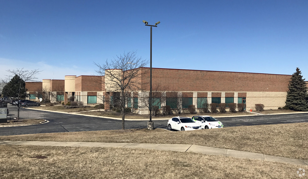 8200 W 185th St, Tinley Park, IL à louer - Photo principale – Image 1 sur 7