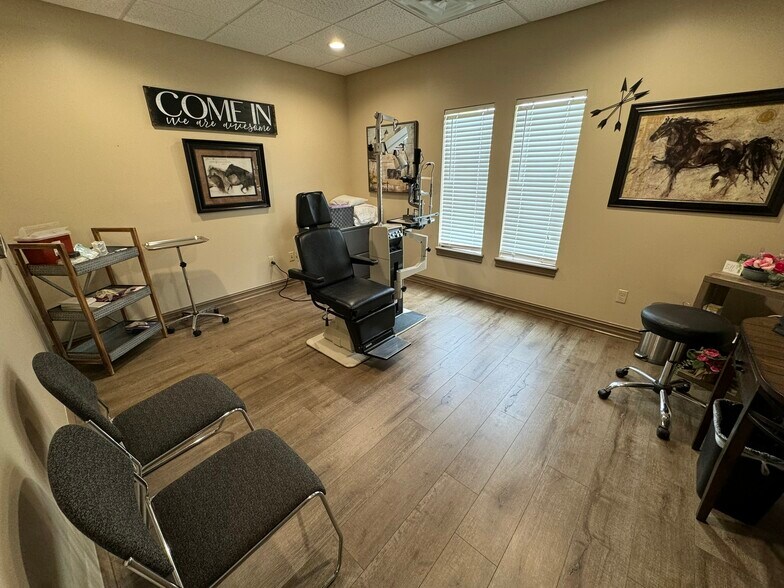 4700 W Urbana St, Broken Arrow, OK à louer - Photo intérieure – Image 2 sur 6