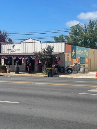 Plus de détails pour 409 E Main St, Fredericksburg, TX - Local commercial à louer