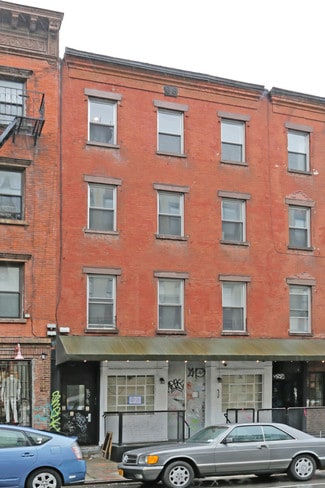 Plus de détails pour 68 Greenpoint Ave, Brooklyn, NY - Bureau à louer
