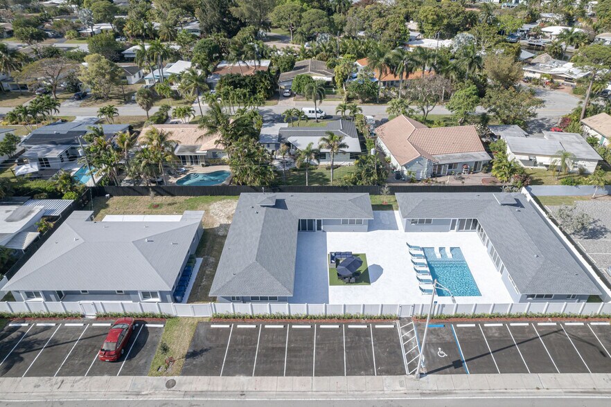 2009-2025 NE 26th St, Wilton Manors, FL à vendre - Photo principale – Image 1 sur 17