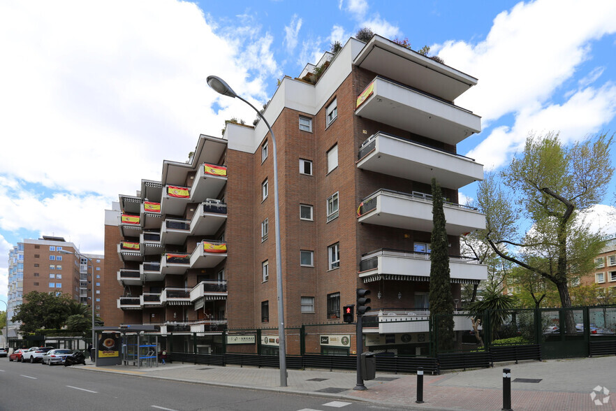 Calle López Hoyos, 27, Madrid, Madrid à vendre - Photo de l’immeuble – Image 2 sur 2