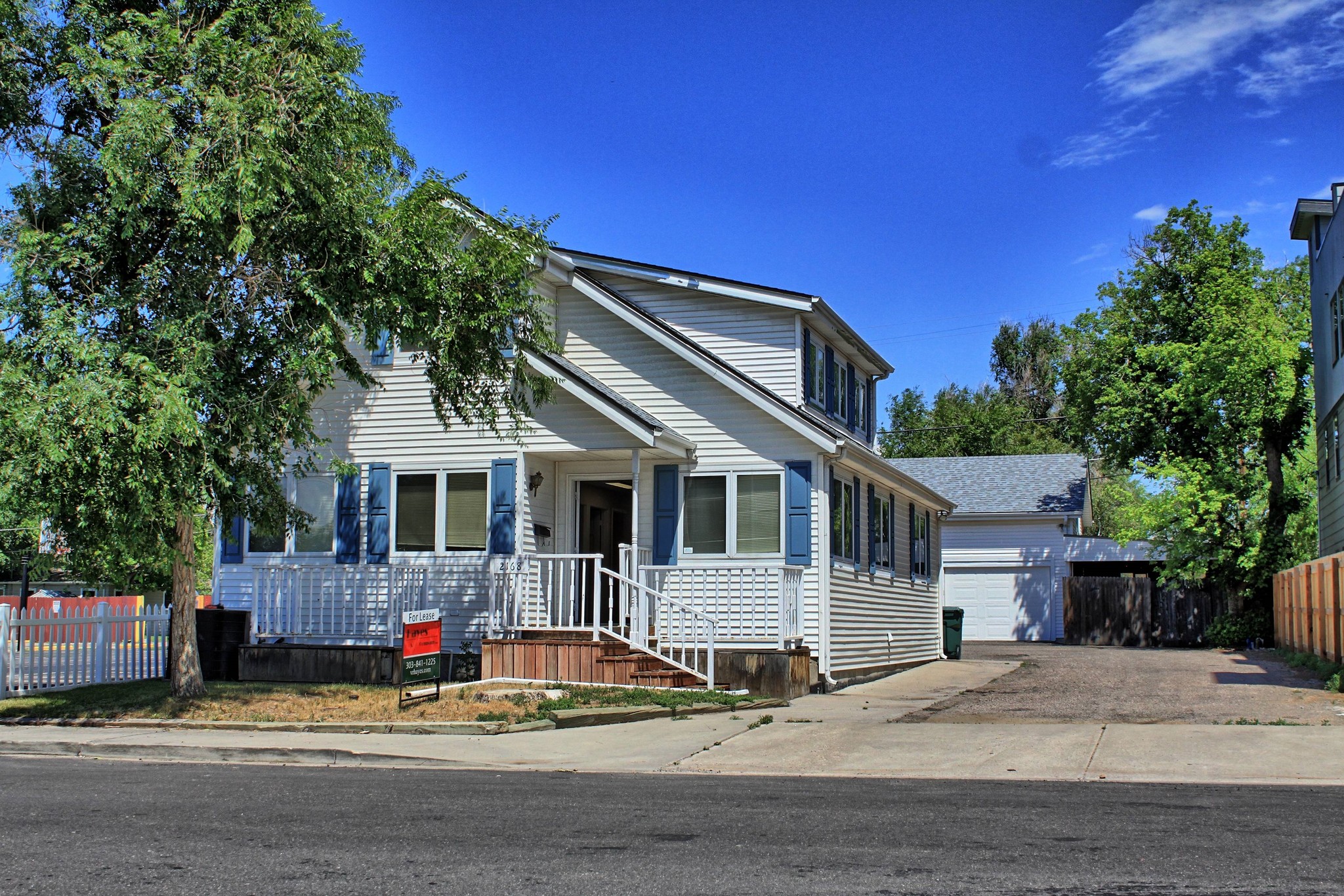 2168 S Birch St, Denver, CO à louer Photo principale– Image 1 sur 11