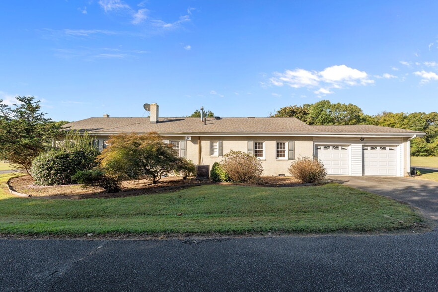 7228 US Highway 311, Sophia, NC à vendre - Photo principale – Image 1 sur 15