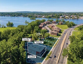 Plus de détails pour 500 Boul Arthur-Sauvé, Laval, QC - Local commercial à vendre