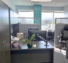 12121 Wilshire Blvd, Los Angeles, CA à louer Photo intérieure– Image 2 sur 2