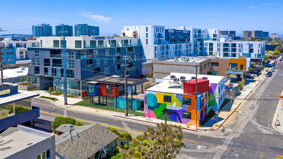 13402-13412 Beach Ave, Marina del Rey, CA à louer - Photo de l’immeuble – Image 2 sur 8
