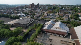 Plus de détails pour 259 S College St, Washington, PA - Industriel/Logistique à louer
