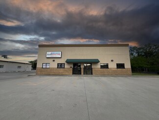 Plus de détails pour 206 N West St, Wichita, KS - Industriel/Logistique à vendre