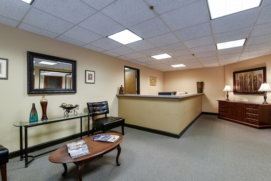 2470 Windy Hill Rd SE, Marietta, GA à louer - Photo intérieure – Image 3 sur 12