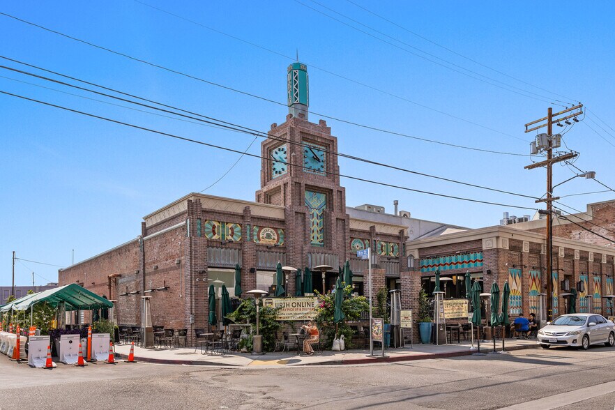 500-530 Molino St, Los Angeles, CA à vendre - Photo de l’immeuble – Image 3 sur 74
