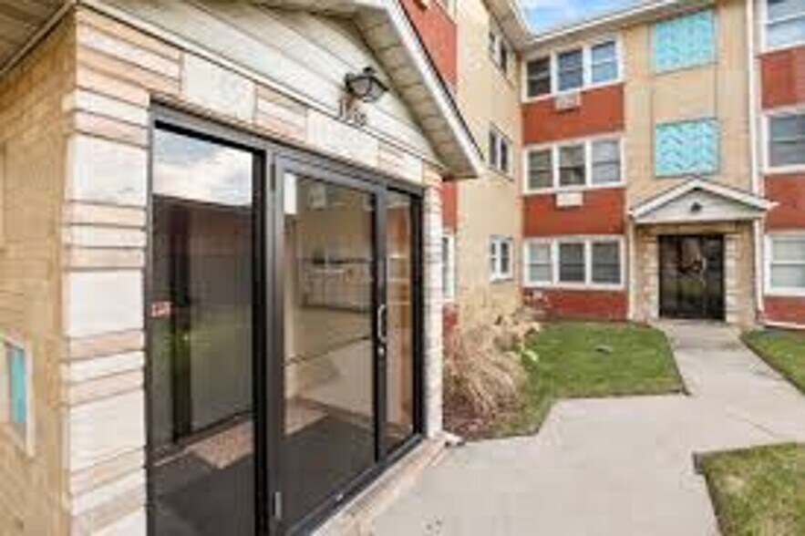 3939 W 63rd St, Chicago, IL à vendre - Photo de l’immeuble – Image 2 sur 3
