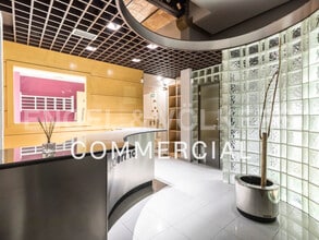 Local commercial dans Barcelone, Barcelona à louer Photo intérieure– Image 1 sur 27