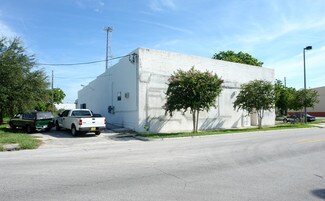 Plus de détails pour 2031 5th Ave S, Saint Petersburg, FL - Industriel/Logistique à louer