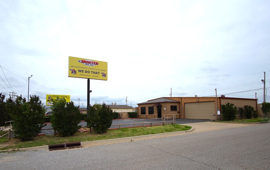 136 NW 122nd St, Oklahoma City, OK à louer - Photo de l’immeuble – Image 3 sur 15