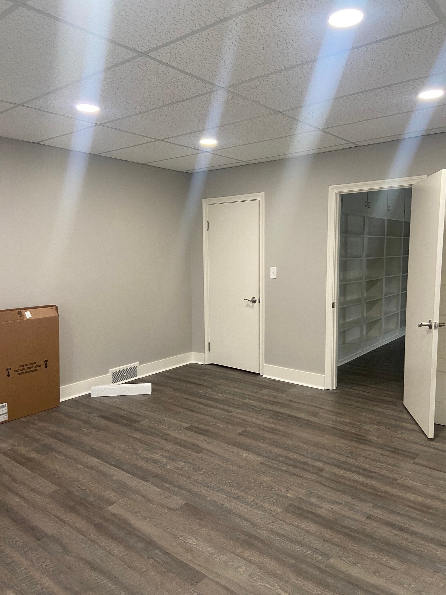 225 E Liberty St, Medina, OH à louer Photo intérieure– Image 1 sur 4