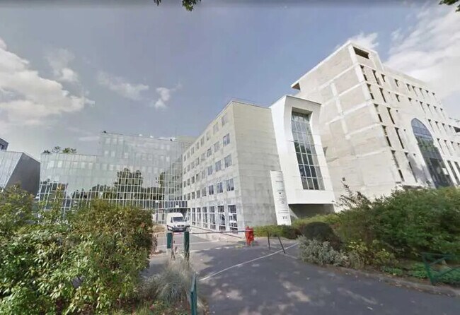 Plus de détails pour Bureau à louer