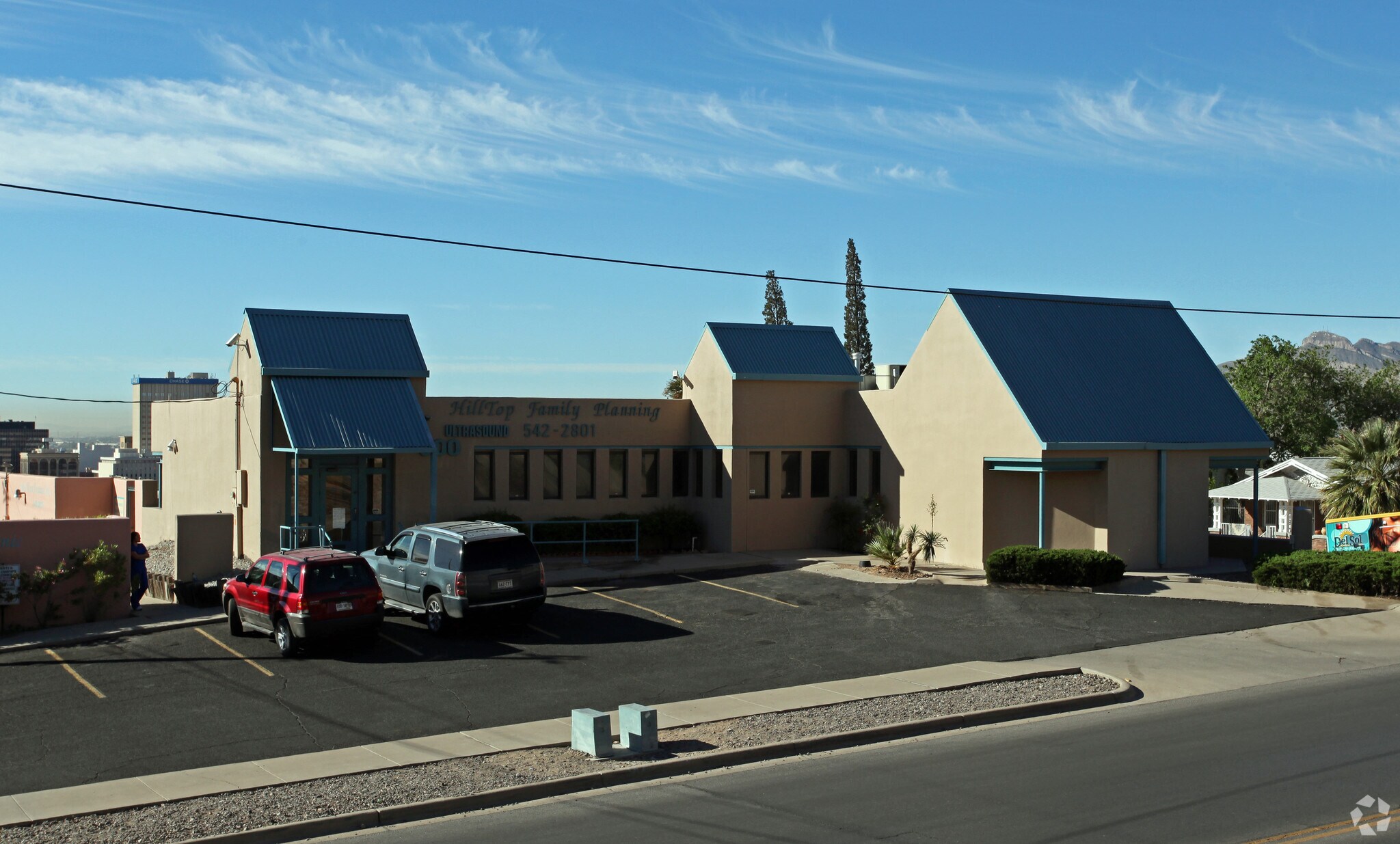 500 E Schuster Ave, El Paso, TX à vendre Photo principale– Image 1 sur 21