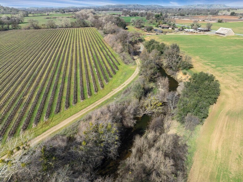 3270 Jackson Valley Rd, Ione, CA à vendre - Photo de l’immeuble – Image 2 sur 29
