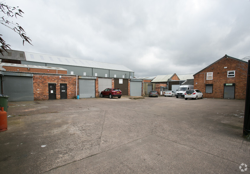 Pleck Rd, Walsall à louer - Photo de l’immeuble – Image 3 sur 4