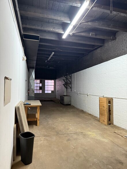 48 S Summit St, Akron, OH à louer - Photo de l’immeuble – Image 3 sur 9