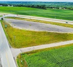 21701 Johnson Memorial Dr, Belle Plaine, MN à vendre - Aérien – Image 3 sur 3