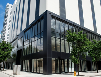 Plus de détails pour 1 NE 1st St, Miami, FL - Local commercial à louer