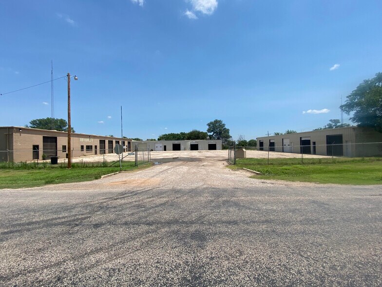 1301 8th St, Canyon, TX à louer - Photo de l’immeuble – Image 1 sur 10