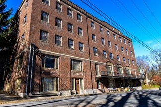 Plus de détails pour 40 Academy St, Liberty, NY - Logement à vendre