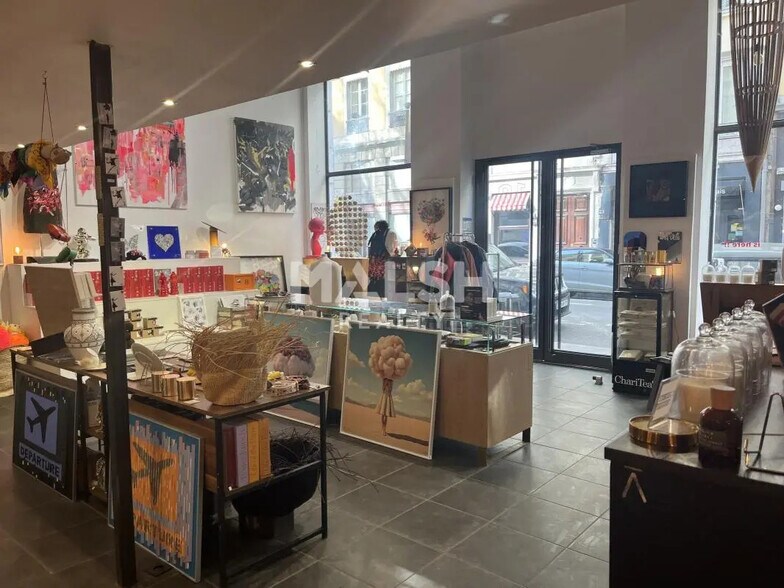Local commercial dans Lyon à louer - Photo de l’immeuble – Image 2 sur 5