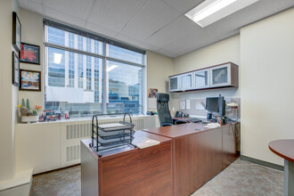 141 Laurier Ave W, Ottawa, ON à louer Photo intérieure– Image 2 sur 5