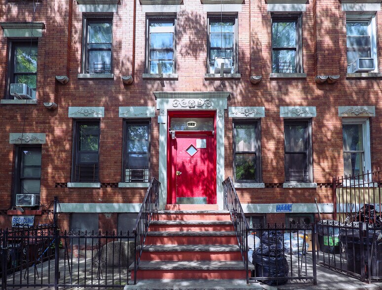 543 49th St, Brooklyn, NY à vendre - Photo de l’immeuble – Image 2 sur 22