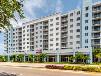 Plus de détails pour 8175 NW 107th Ave, Doral, FL - Local commercial à louer