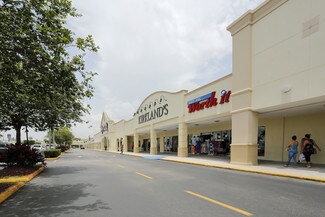 Plus de détails pour 401-599 W 49th St, Hialeah, FL - Local commercial à louer