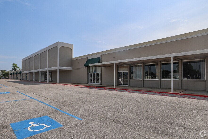 805 Barrow St, Houma, LA à louer - Photo principale – Image 1 sur 4