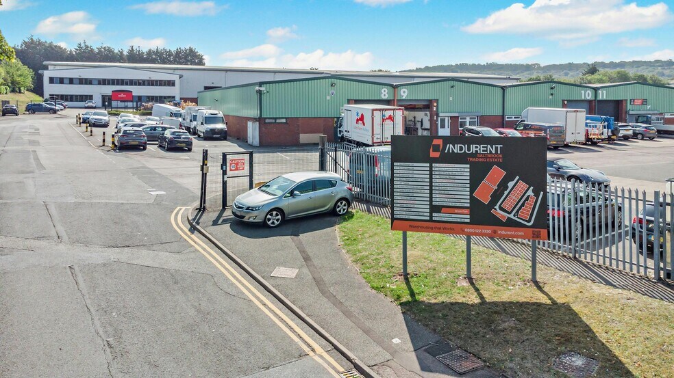 Saltbrook Rd, Halesowen à louer - Photo de l’immeuble – Image 2 sur 6