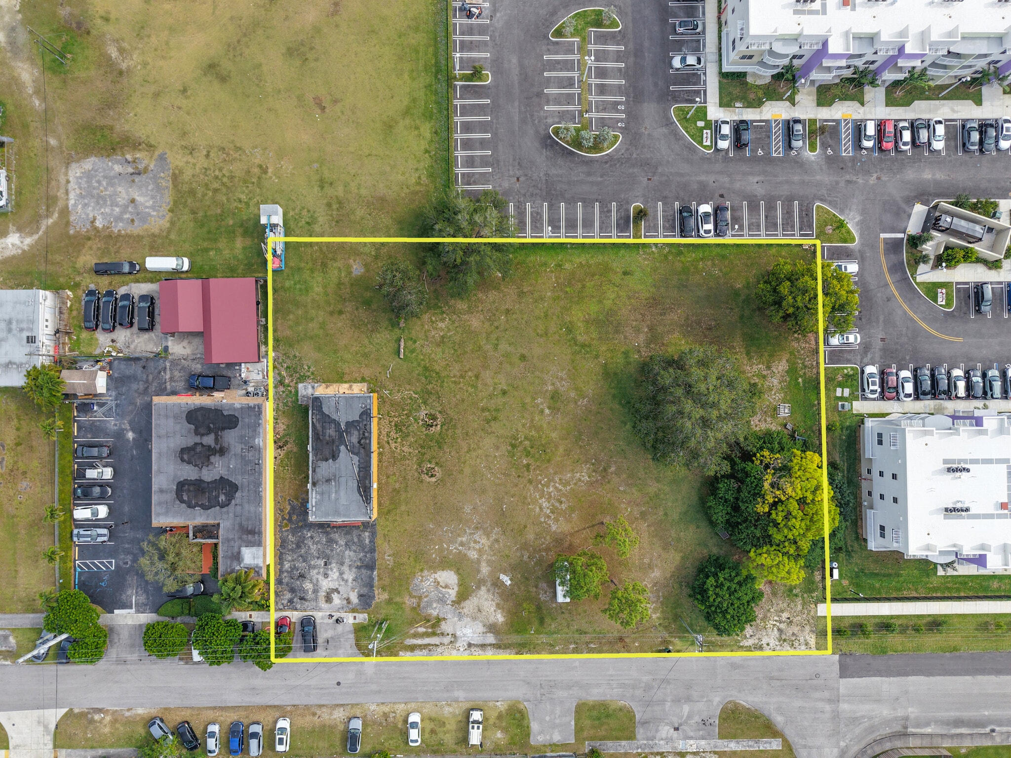 14551 Carver Dr, Miami, FL à vendre Photo principale– Image 1 sur 5