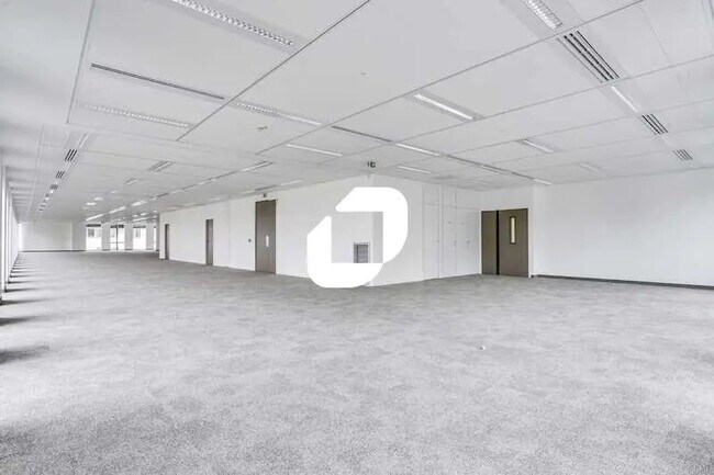 Plus de détails pour 23-25 Avenue Aristide Briand, Arcueil - Bureau à louer