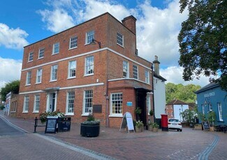 Plus de détails pour 126-130 High St, Godalming - Bureau à louer