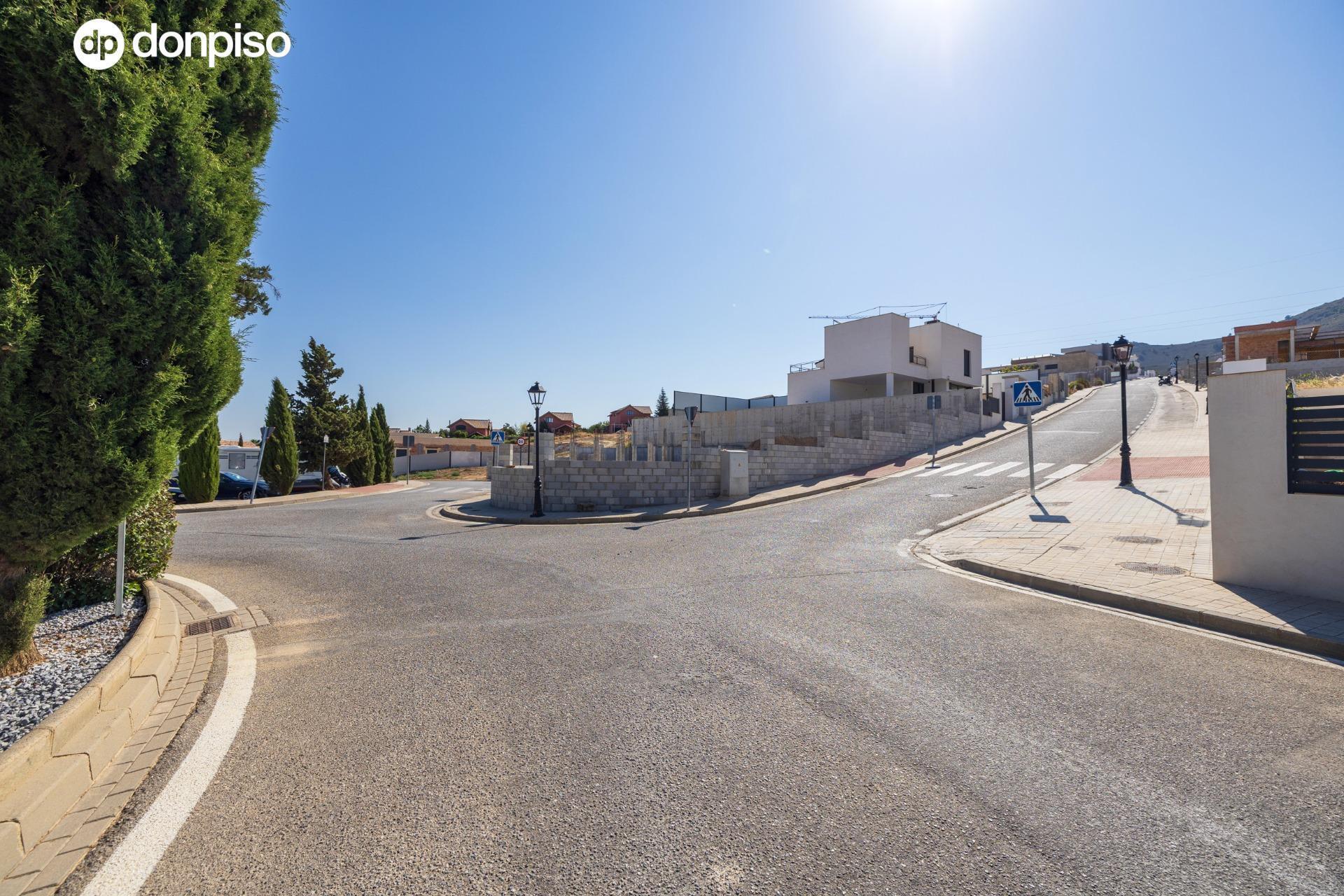 Calle Veleta, Dílar, Granada à vendre Photo principale– Image 1 sur 22